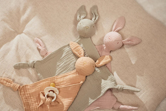 ARRIVING SOON Pacifier lovey knuffeldoekje ~ muslin bunny