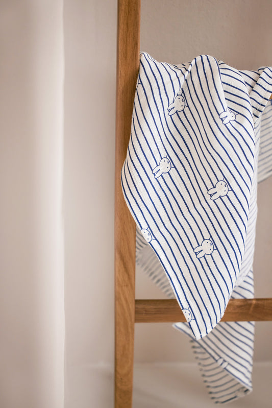 ARRIVING SOON Muslin swaddles 2 pack ~  Miffy Nijntje navy stripe